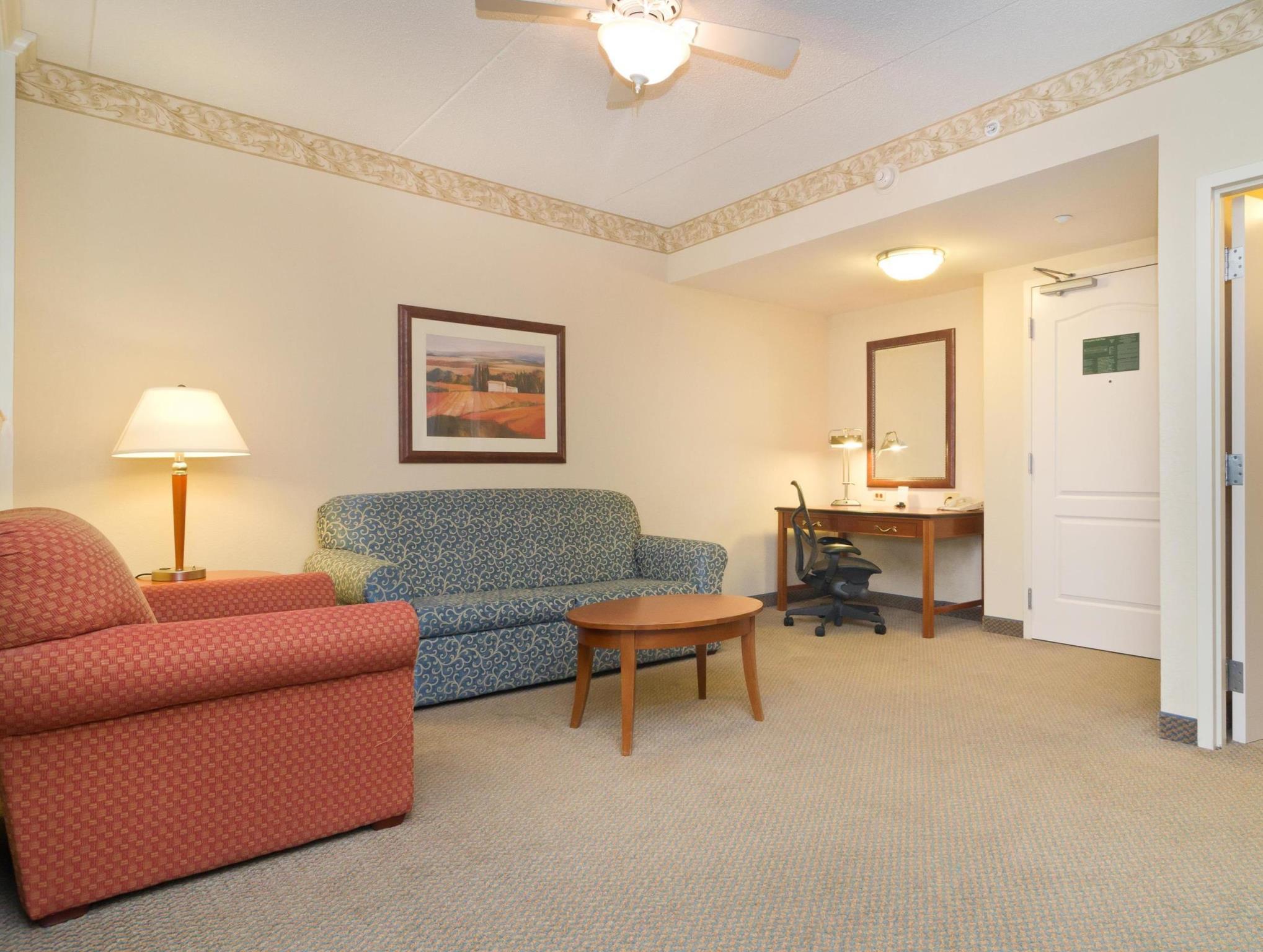 Hilton Garden Inn Wooster Ngoại thất bức ảnh