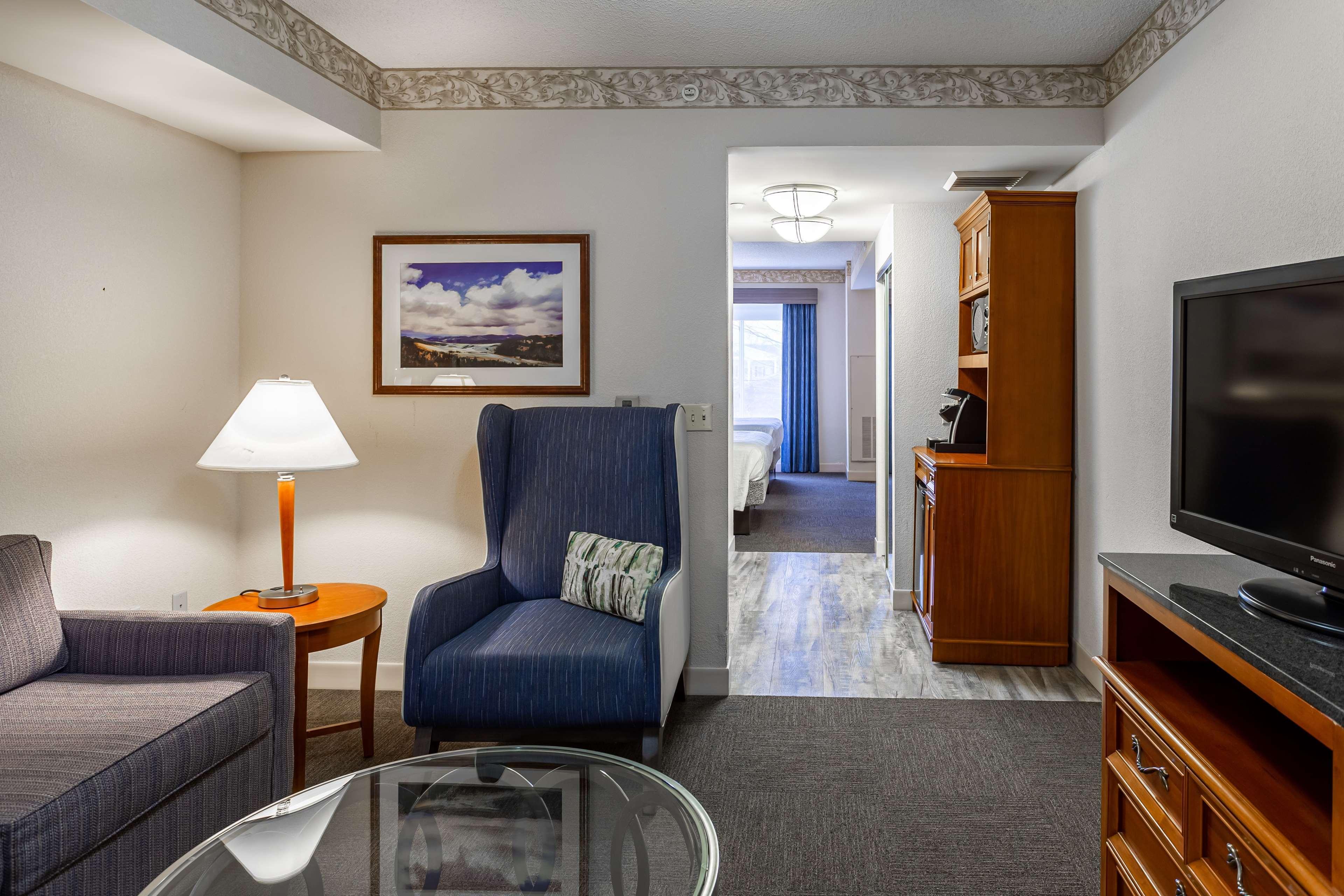 Hilton Garden Inn Wooster Ngoại thất bức ảnh