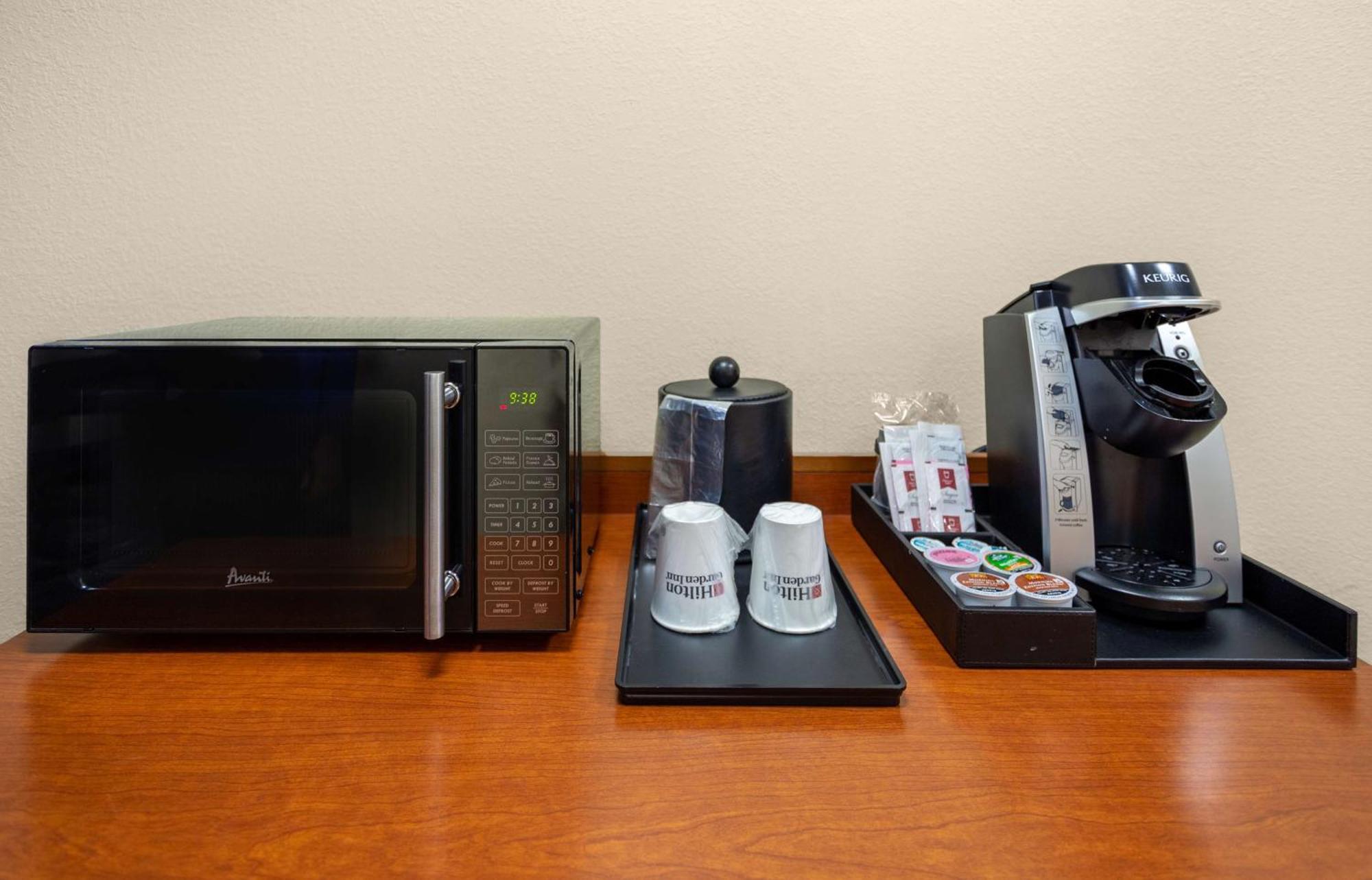 Hilton Garden Inn Wooster Ngoại thất bức ảnh