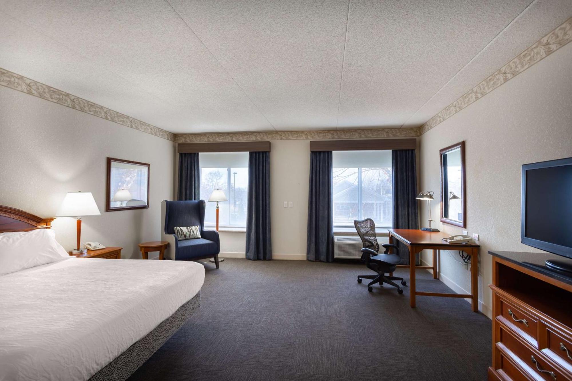 Hilton Garden Inn Wooster Ngoại thất bức ảnh