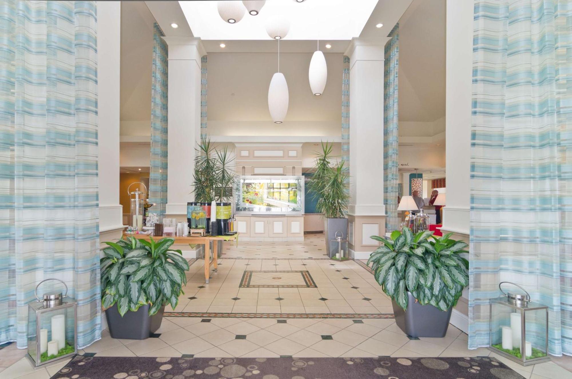 Hilton Garden Inn Wooster Ngoại thất bức ảnh