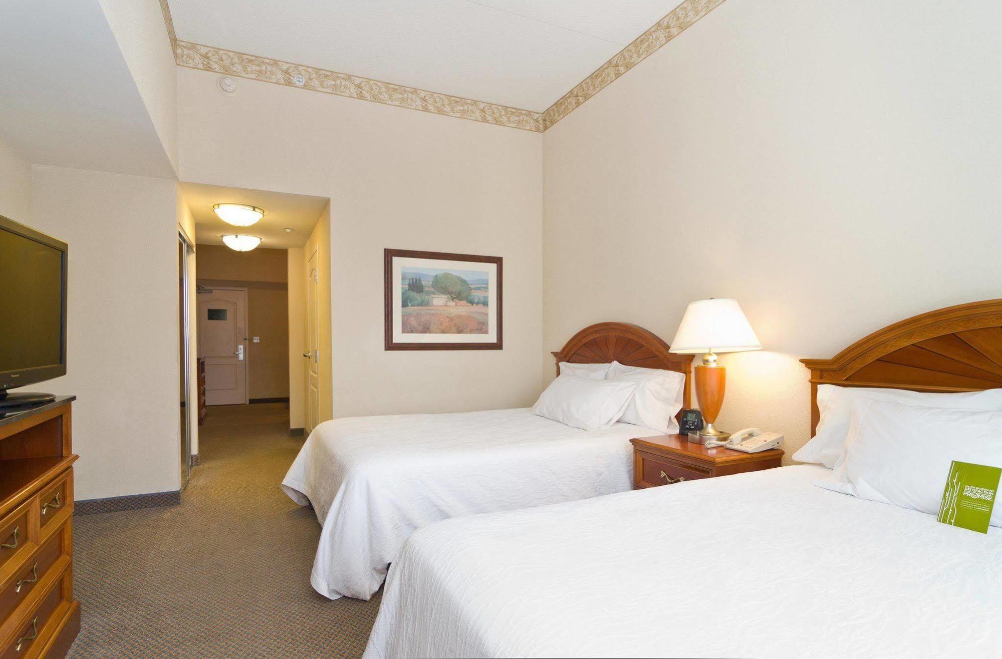 Hilton Garden Inn Wooster Ngoại thất bức ảnh